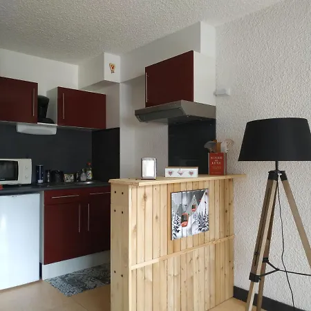 Studio Bien Situe Avec Balcon Et Place De Parking アパート *